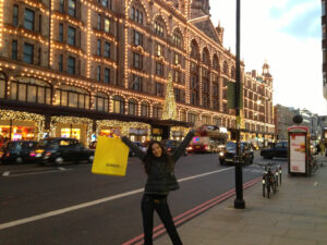 The beauty cat: Evi's Official Website. Posts, photos and videos of Evi Vatidou.